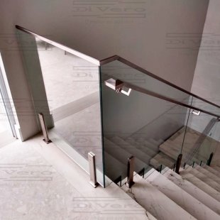 Guarda-corpo com torre maciça Speciale